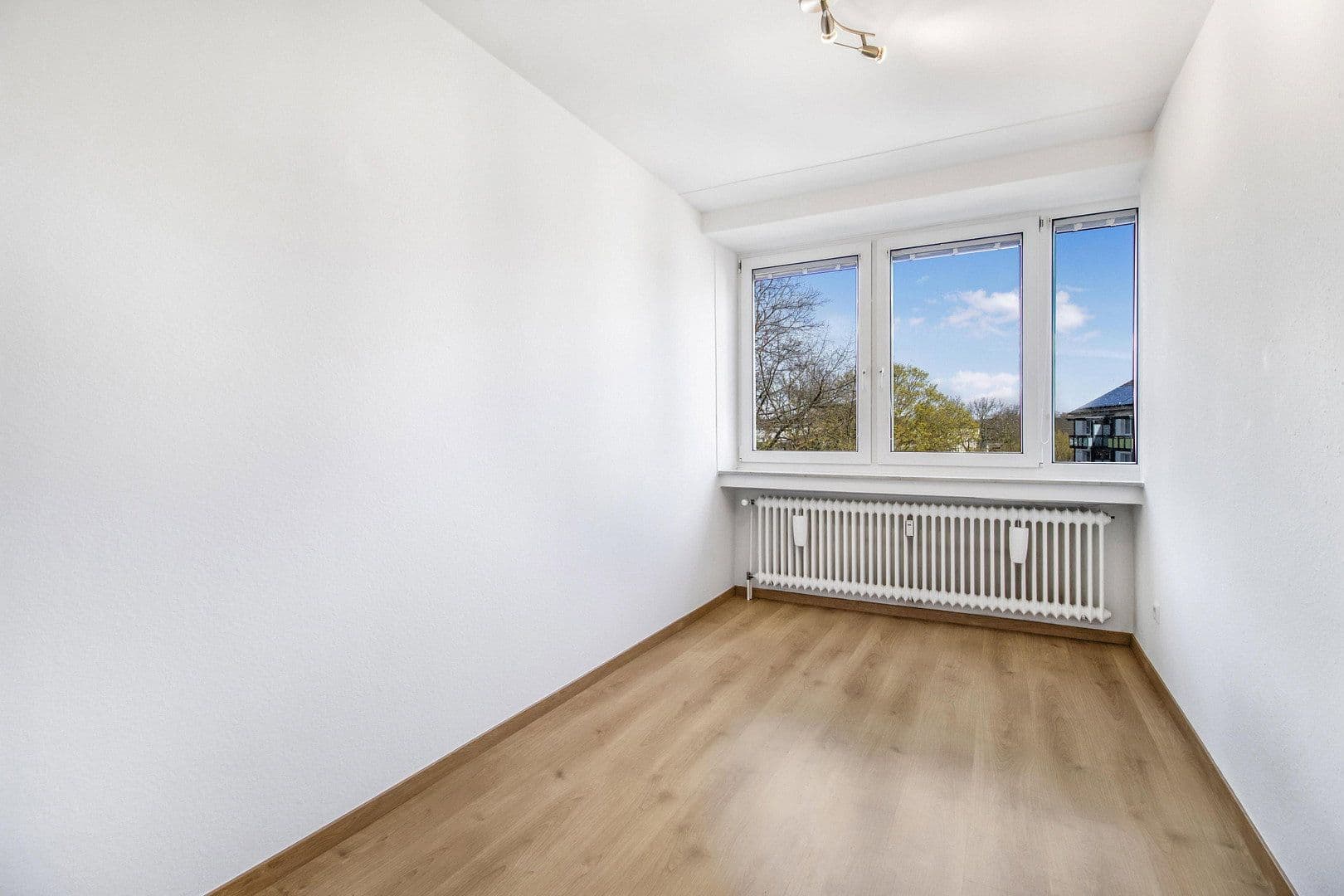Pronájem bytu 3+1 70 m², Selsinger Straße 20, Bremen, Bremen Pronájem bytu 3+1 70 m², Selsinger Straße 20, Bremen, Bremen