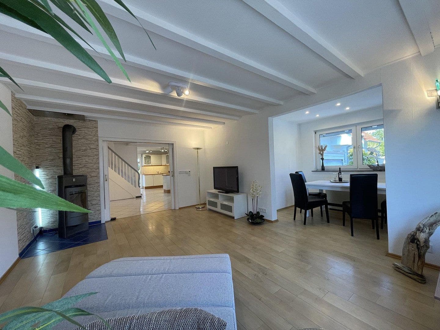 Prodej domu 125 m², pozemek 370 m², Kronberg im Taunus, Hessen Prodej domu 125 m², pozemek 370 m², Kronberg im Taunus, Hessen