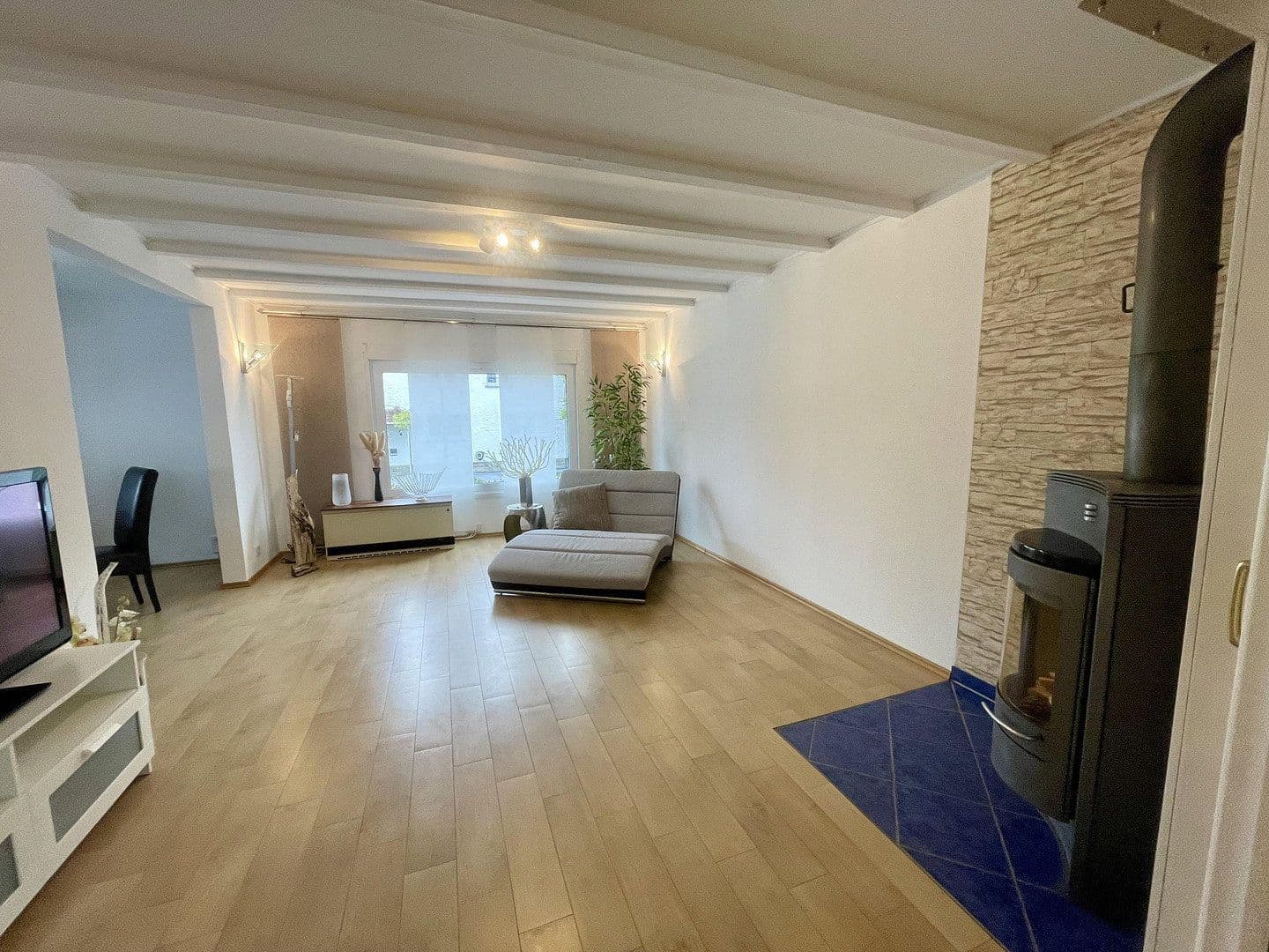 Prodej domu 125 m², pozemek 370 m², Kronberg im Taunus, Hessen Prodej domu 125 m², pozemek 370 m², Kronberg im Taunus, Hessen