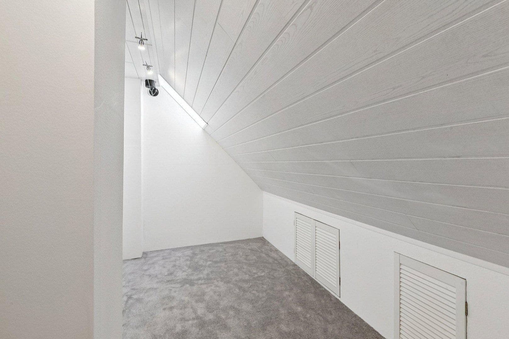 Prodej domu 125 m², pozemek 370 m², Kronberg im Taunus, Hessen Prodej domu 125 m², pozemek 370 m², Kronberg im Taunus, Hessen