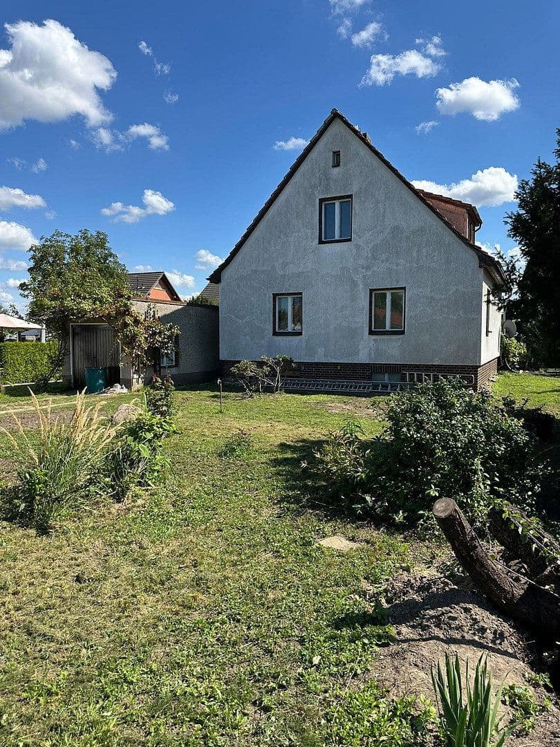 Prodej domu 110 m², pozemek 1.019 m², Wacholderheide 50, Berlin Mahlsdorf Nord, Berlín Prodej domu 110 m², pozemek 1.019 m², Wacholderheide 50, Berlin Mahlsdorf Nord, Berlín