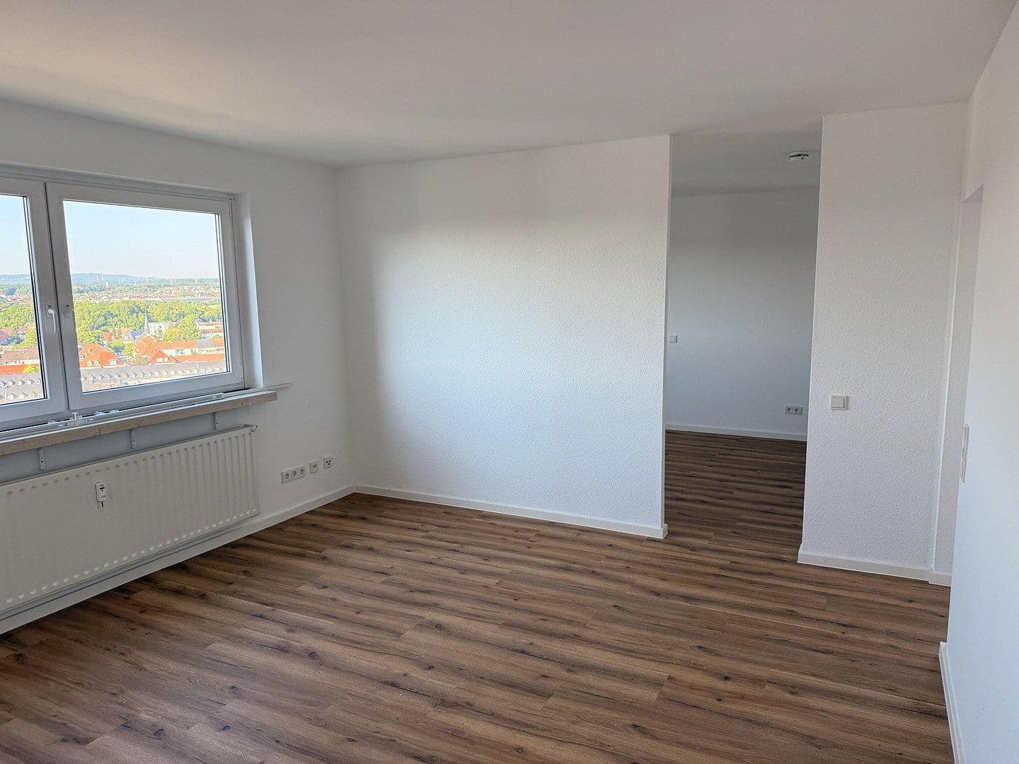 Pronájem bytu 3+1 68 m², Kaiser-Friedrich-Ring 32, Saarlouis, Země Sársko Pronájem bytu 3+1 68 m², Kaiser-Friedrich-Ring 32, Saarlouis, Země Sársko