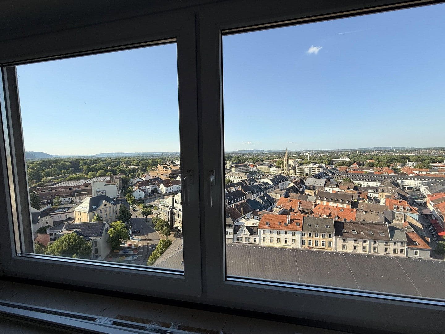 Pronájem bytu 3+1 68 m², Kaiser-Friedrich-Ring 32, Saarlouis, Země Sársko Pronájem bytu 3+1 68 m², Kaiser-Friedrich-Ring 32, Saarlouis, Země Sársko