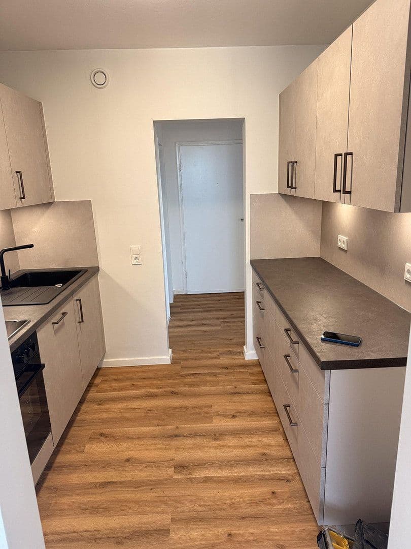 Pronájem bytu 3+1 68 m², Kaiser-Friedrich-Ring 32, Saarlouis, Země Sársko Pronájem bytu 3+1 68 m², Kaiser-Friedrich-Ring 32, Saarlouis, Země Sársko