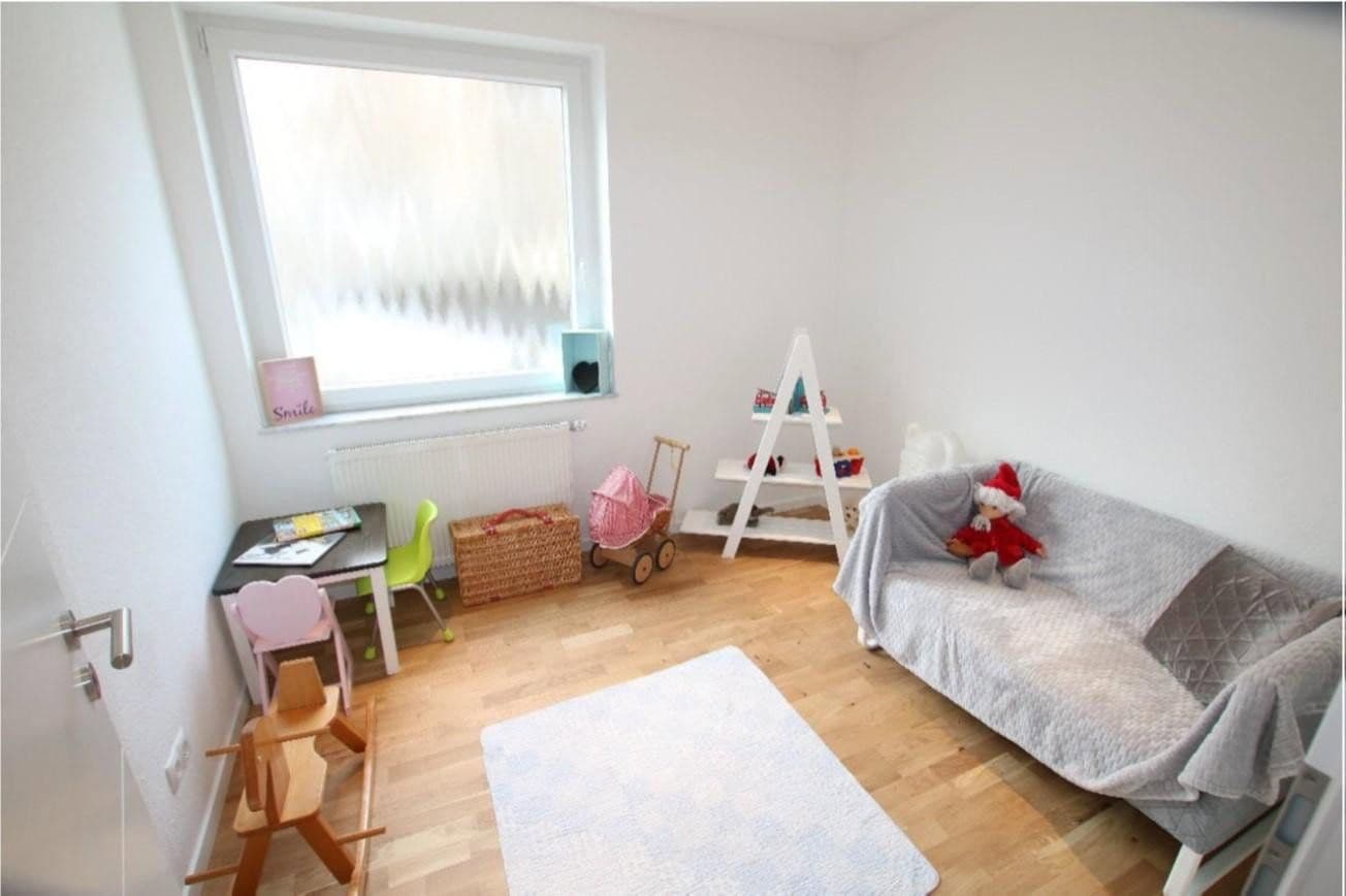 Pronájem bytu 4+1 129 m², Straßburger Straße 3a, Koblenz, Porýní-Falc Pronájem bytu 4+1 129 m², Straßburger Straße 3a, Koblenz, Porýní-Falc