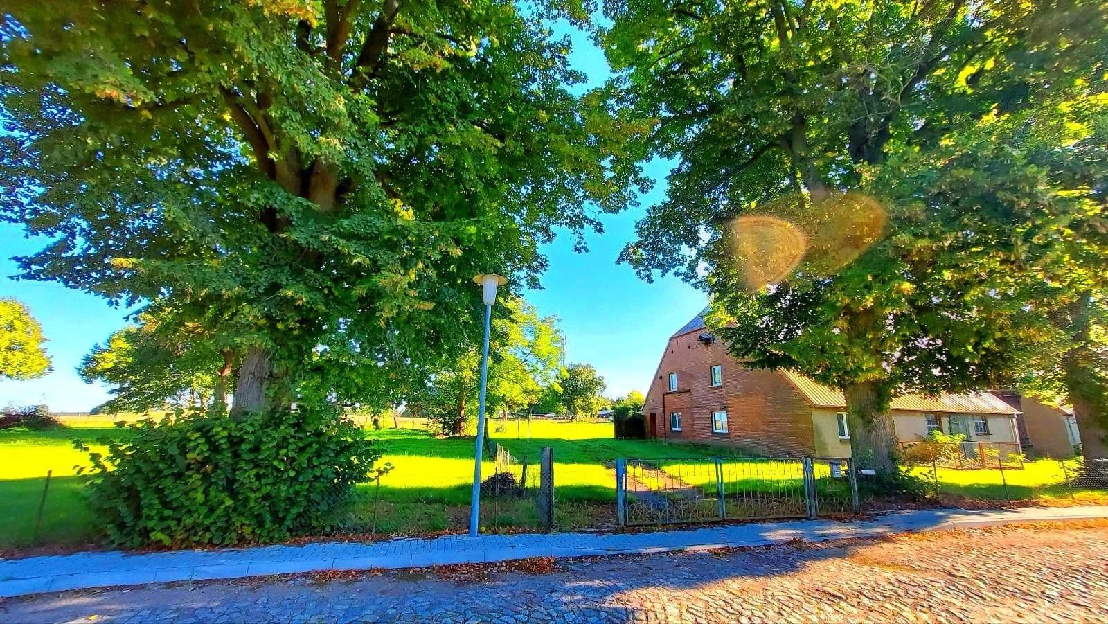 Prodej domu 130 m², pozemek 6.270 m², Göhren-Lebbin, Mecklenburg-Vorpommern Prodej domu 130 m², pozemek 6.270 m², Göhren-Lebbin, Mecklenburg-Vorpommern