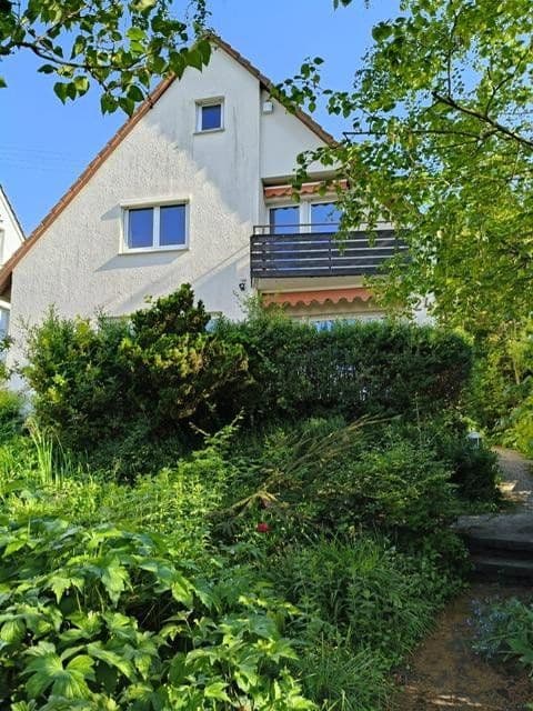 Prodej domu 160 m², pozemek 944 m², Filderstadt, Bádensko-Württembersko Prodej domu 160 m², pozemek 944 m², Filderstadt, Bádensko-Württembersko