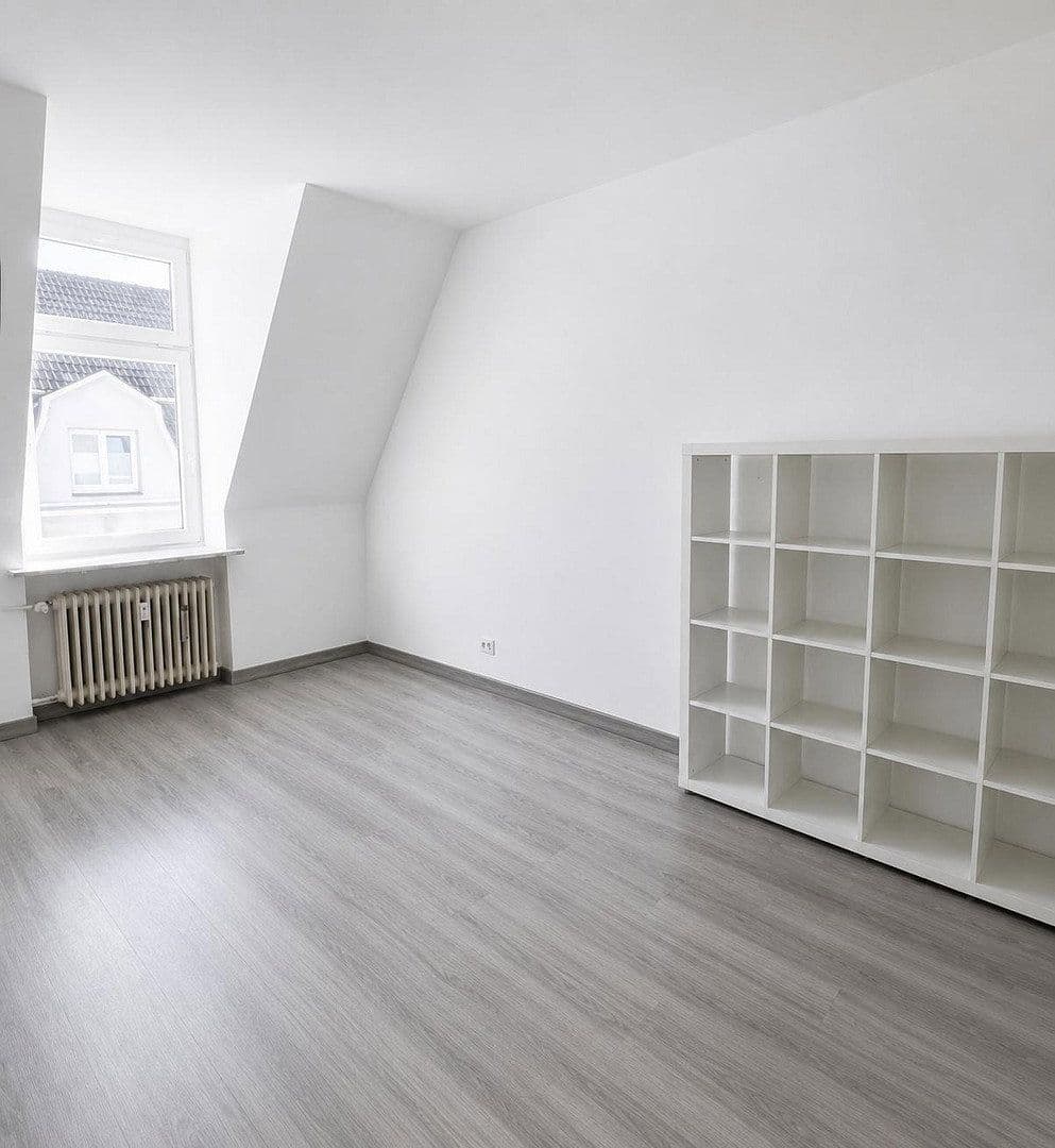Prodej bytu 3+1 70 m², Neuss, Severní Porýní-Vestfálsko Prodej bytu 3+1 70 m², Neuss, Severní Porýní-Vestfálsko