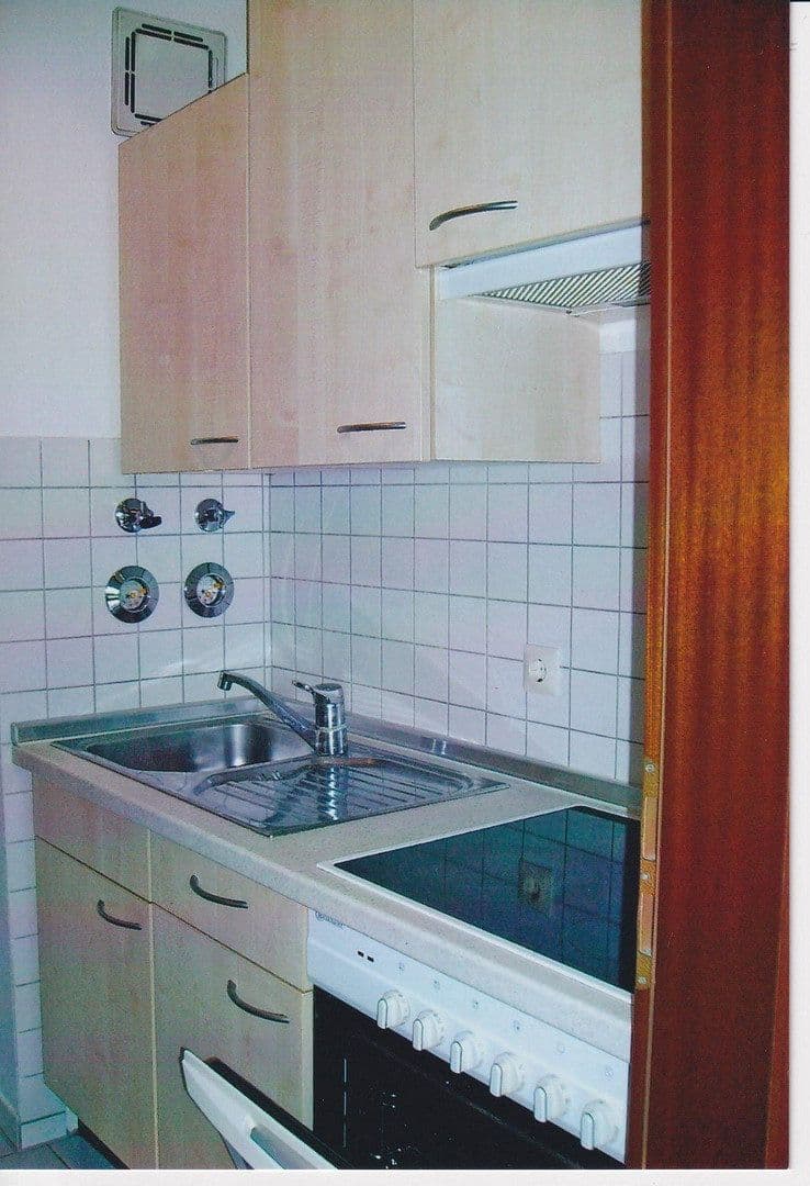 Pronájem domu 32 m², pozemek 32 m², Stuttgart Sommerrain, Bádensko-Württembersko Pronájem domu 32 m², pozemek 32 m², Stuttgart Sommerrain, Bádensko-Württembersko