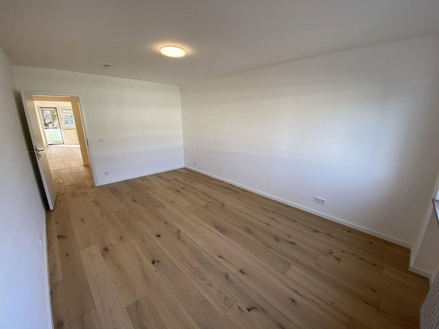 Prodej bytu 3+1 62 m², Wehrstaudenstrasse 1, Karlsfeld-Allach-Untermenzing, Bavorsko Prodej bytu 3+1 62 m², Wehrstaudenstrasse 1, Karlsfeld-Allach-Untermenzing, Bavorsko