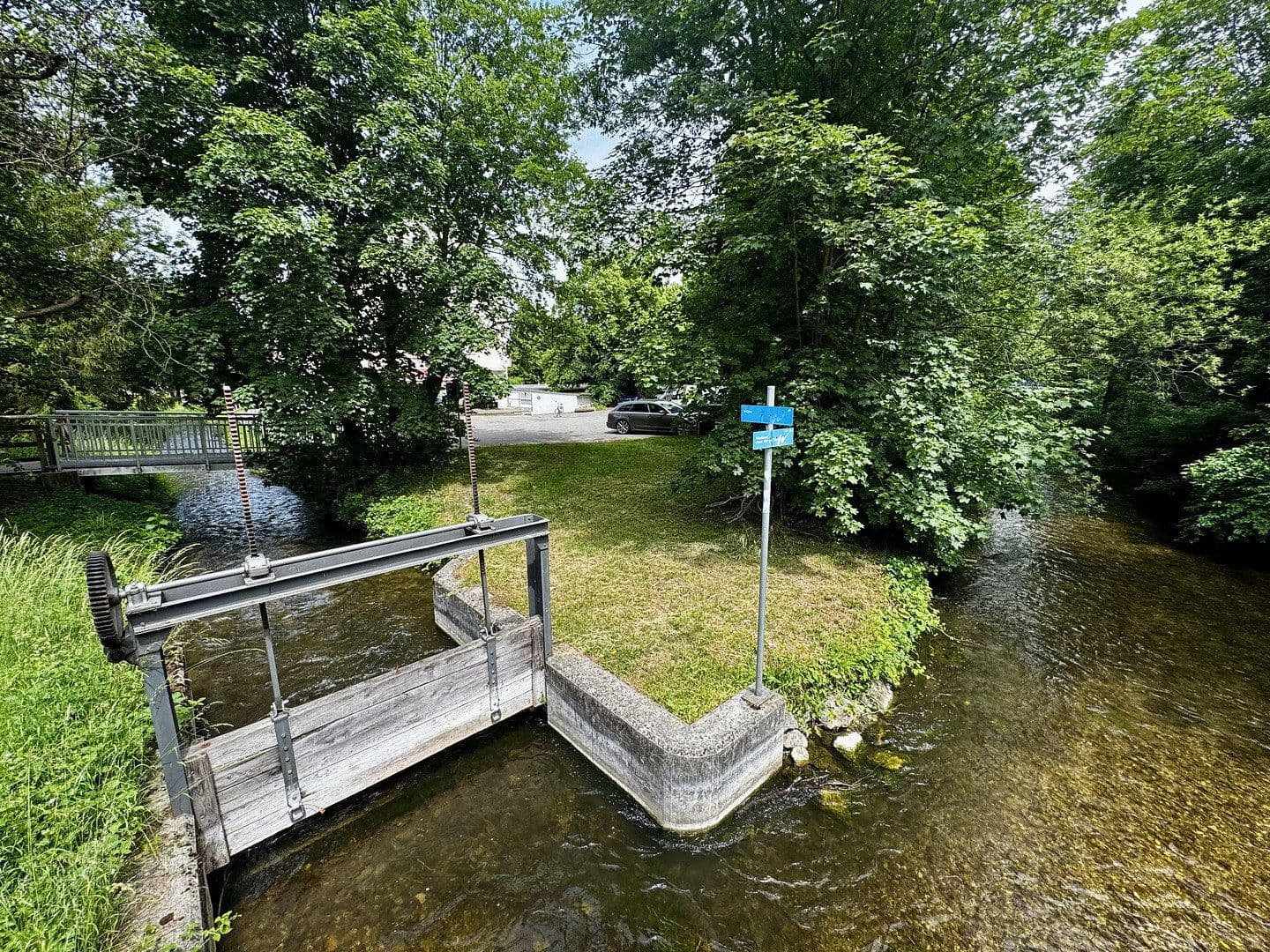 Prodej bytu 3+1 62 m², Wehrstaudenstrasse 1, Karlsfeld-Allach-Untermenzing, Bavorsko Prodej bytu 3+1 62 m², Wehrstaudenstrasse 1, Karlsfeld-Allach-Untermenzing, Bavorsko