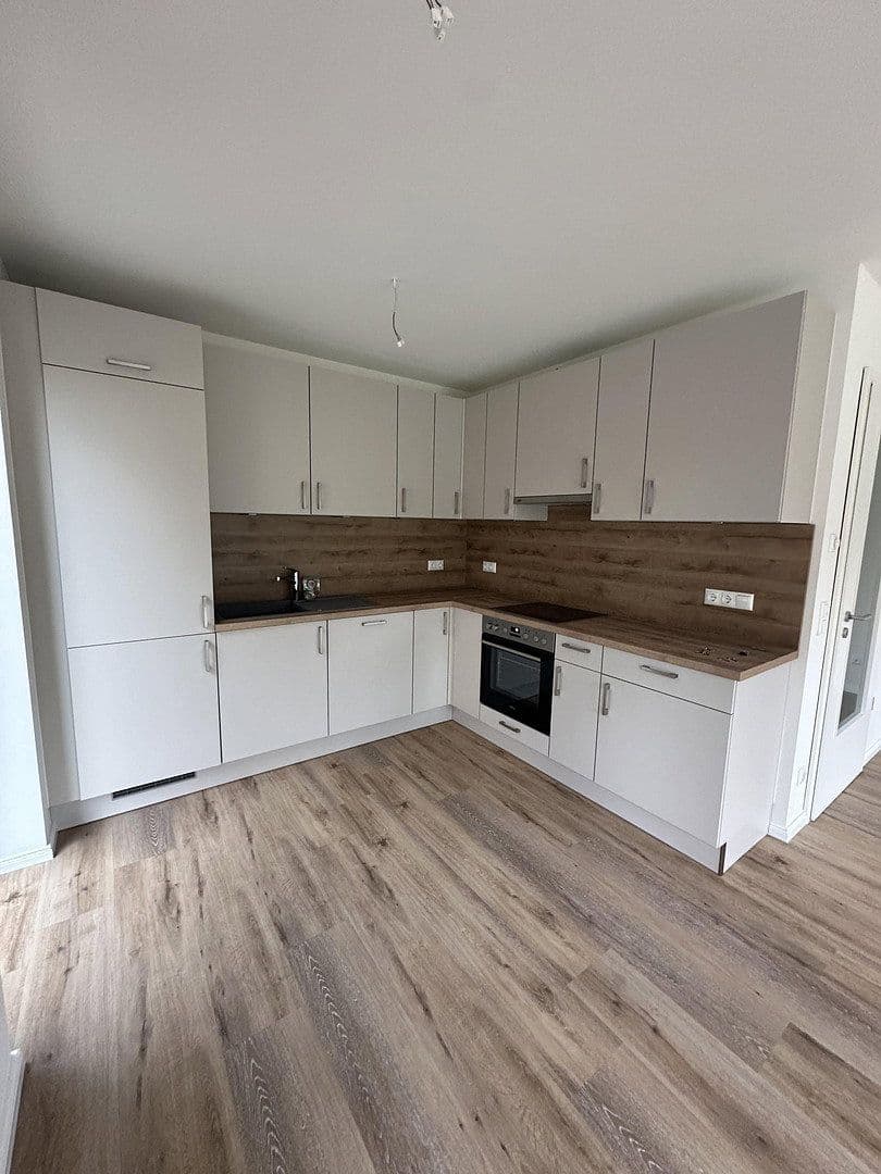 Pronájem bytu 2+1 45 m², Segeberger Str. 57, Neumünster, Šlesvicko-Holštýnsko Pronájem bytu 2+1 45 m², Segeberger Str. 57, Neumünster, Šlesvicko-Holštýnsko