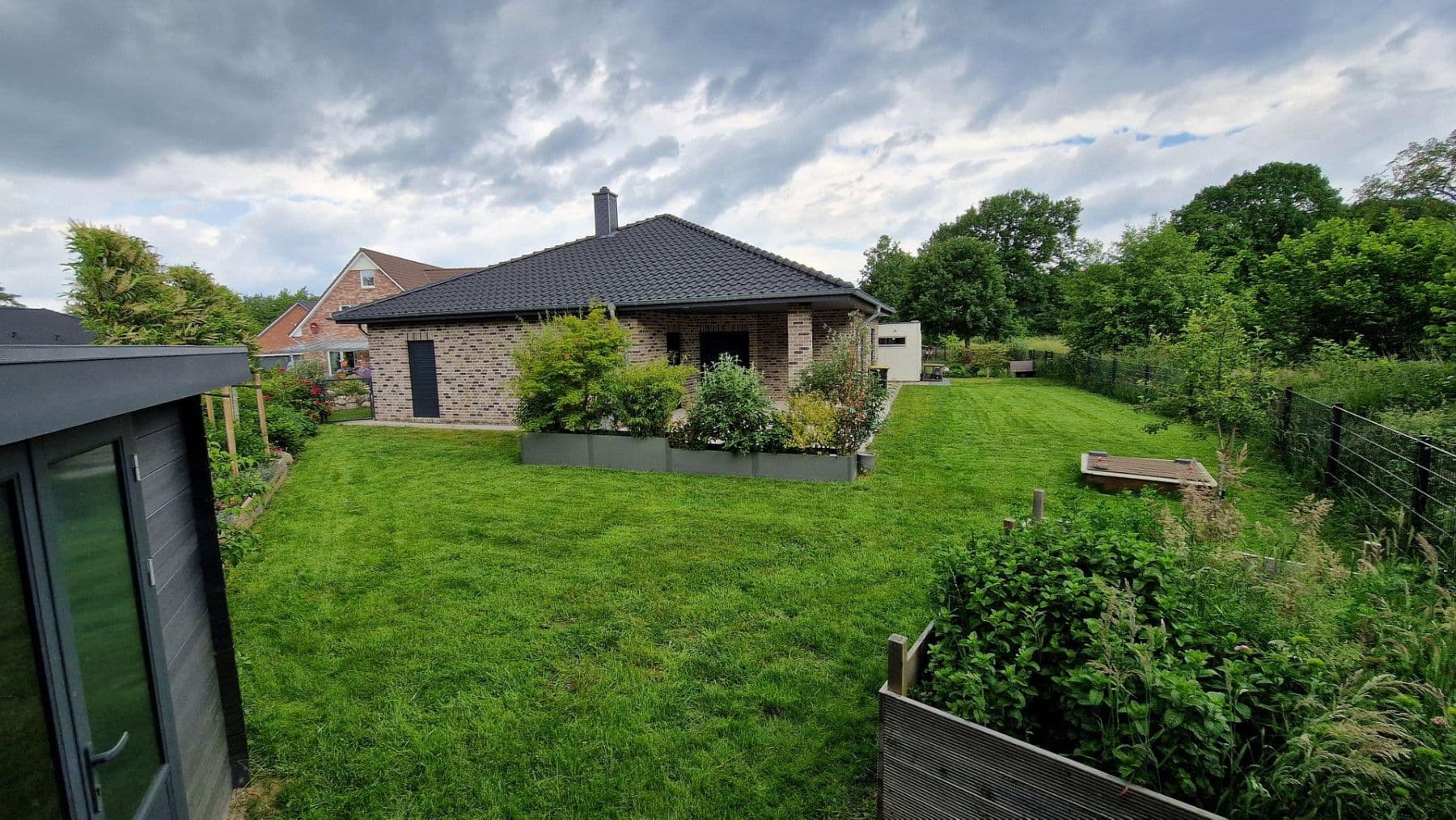 Prodej domu 120 m², pozemek 614 m², Damendorf, Šlesvicko-Holštýnsko Prodej domu 120 m², pozemek 614 m², Damendorf, Šlesvicko-Holštýnsko