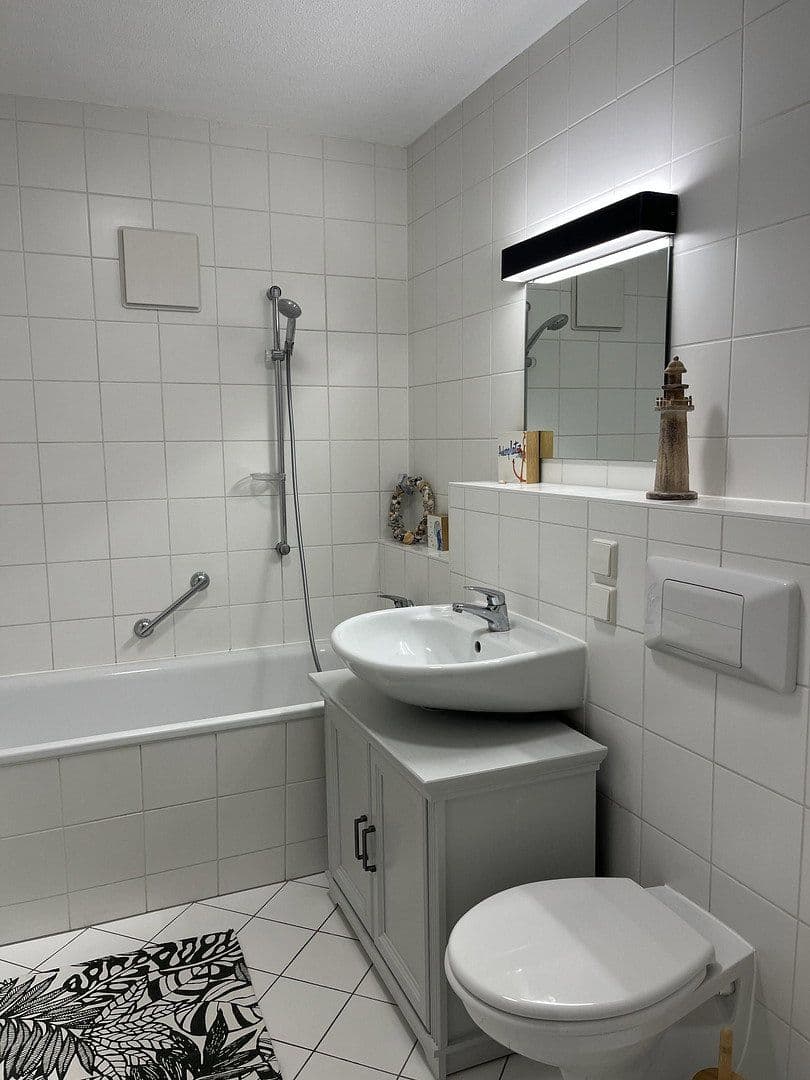 Pronájem bytu 2+1 56 m², Schnorrstraße 12, Leipzig, Sasko Pronájem bytu 2+1 56 m², Schnorrstraße 12, Leipzig, Sasko