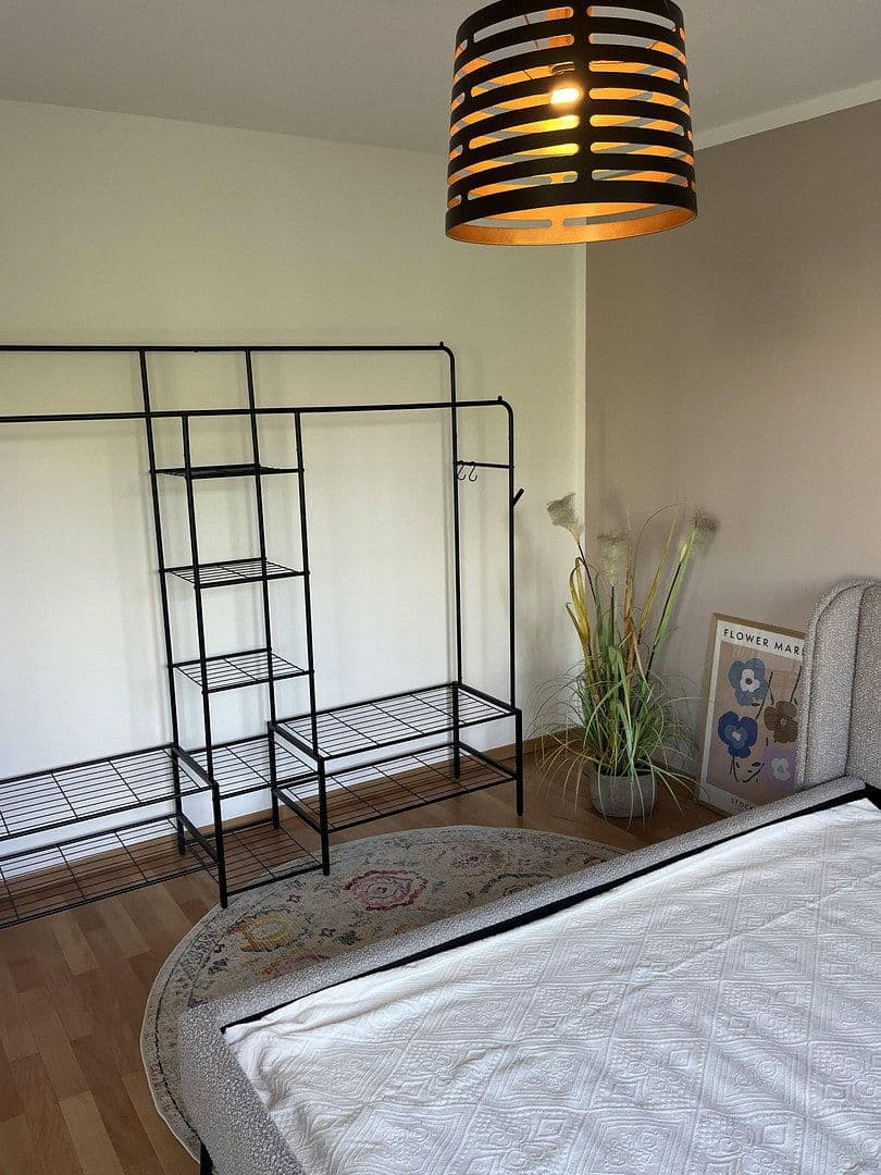 Pronájem bytu 2+1 56 m², Schnorrstraße 12, Leipzig, Sasko Pronájem bytu 2+1 56 m², Schnorrstraße 12, Leipzig, Sasko