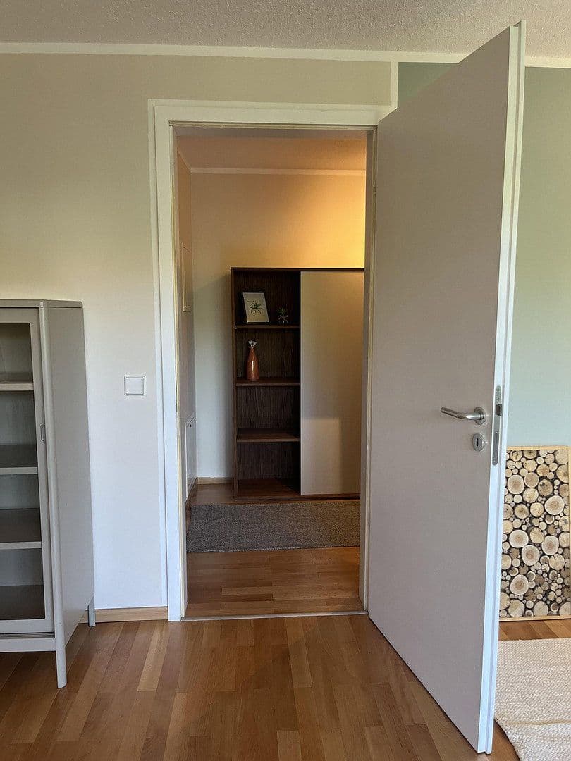 Pronájem bytu 2+1 56 m², Schnorrstraße 12, Leipzig, Sasko Pronájem bytu 2+1 56 m², Schnorrstraße 12, Leipzig, Sasko