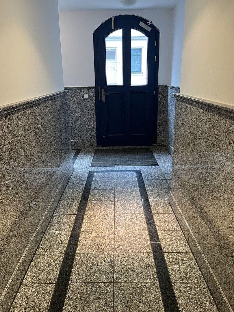 Pronájem bytu 2+1 56 m², Schnorrstraße 12, Leipzig, Sasko Pronájem bytu 2+1 56 m², Schnorrstraße 12, Leipzig, Sasko