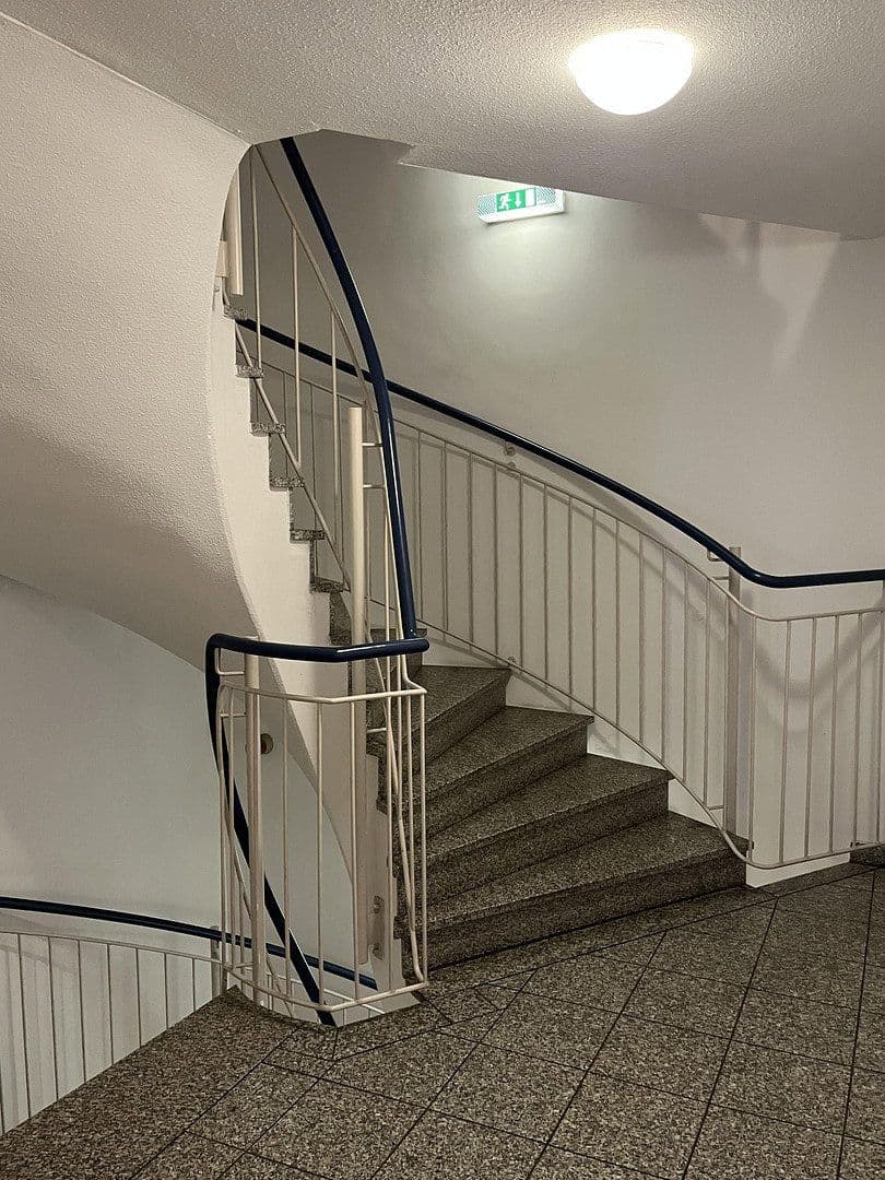 Pronájem bytu 2+1 56 m², Schnorrstraße 12, Leipzig, Sasko Pronájem bytu 2+1 56 m², Schnorrstraße 12, Leipzig, Sasko
