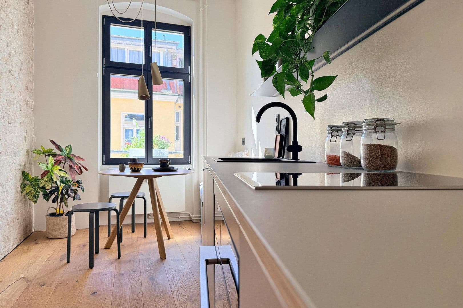 Prodej bytu 1+1 43 m², Berlin, Berlín Prodej bytu 1+1 43 m², Berlin, Berlín