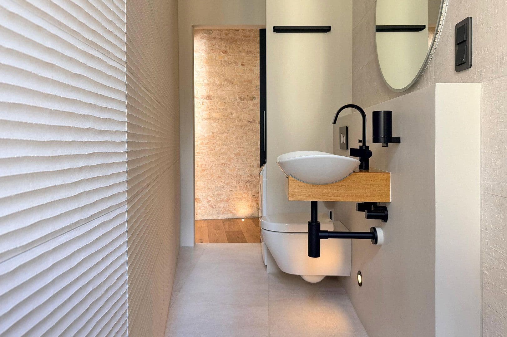 Prodej bytu 1+1 43 m², Berlin, Berlín Prodej bytu 1+1 43 m², Berlin, Berlín