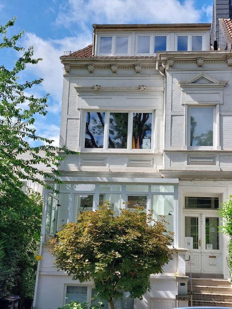 Prodej bytu 5+1 145 m², Bremen, Bremen Prodej bytu 5+1 145 m², Bremen, Bremen