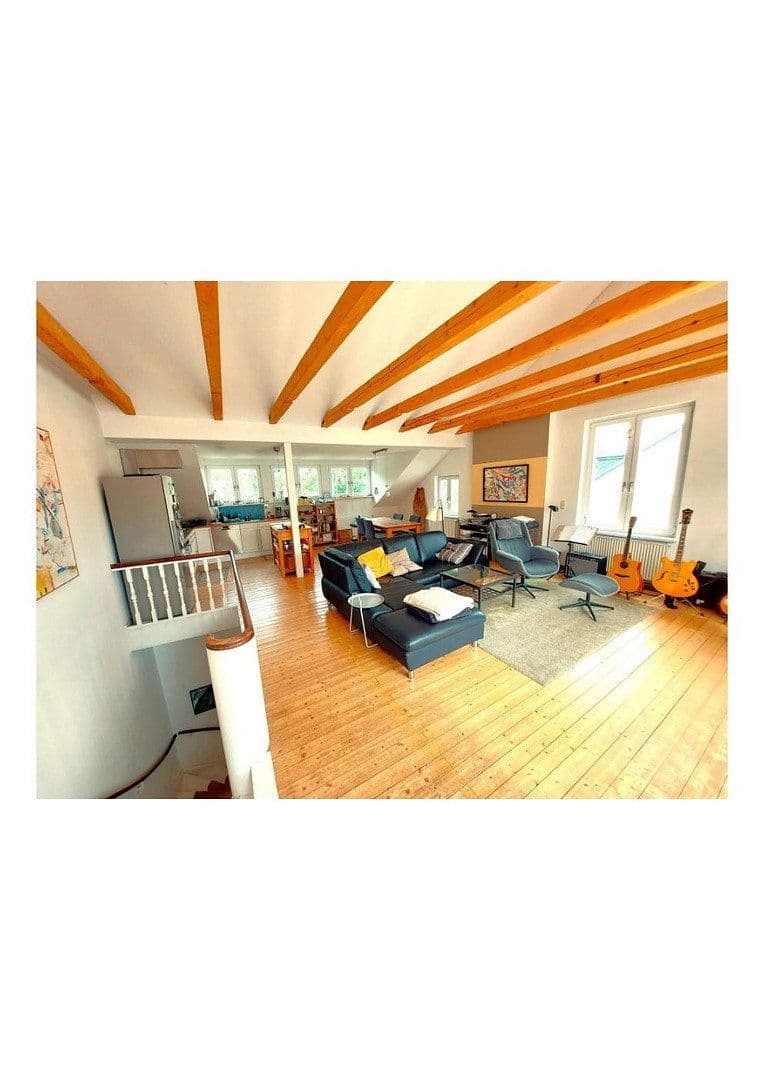 Prodej bytu 5+1 145 m², Bremen, Bremen Prodej bytu 5+1 145 m², Bremen, Bremen