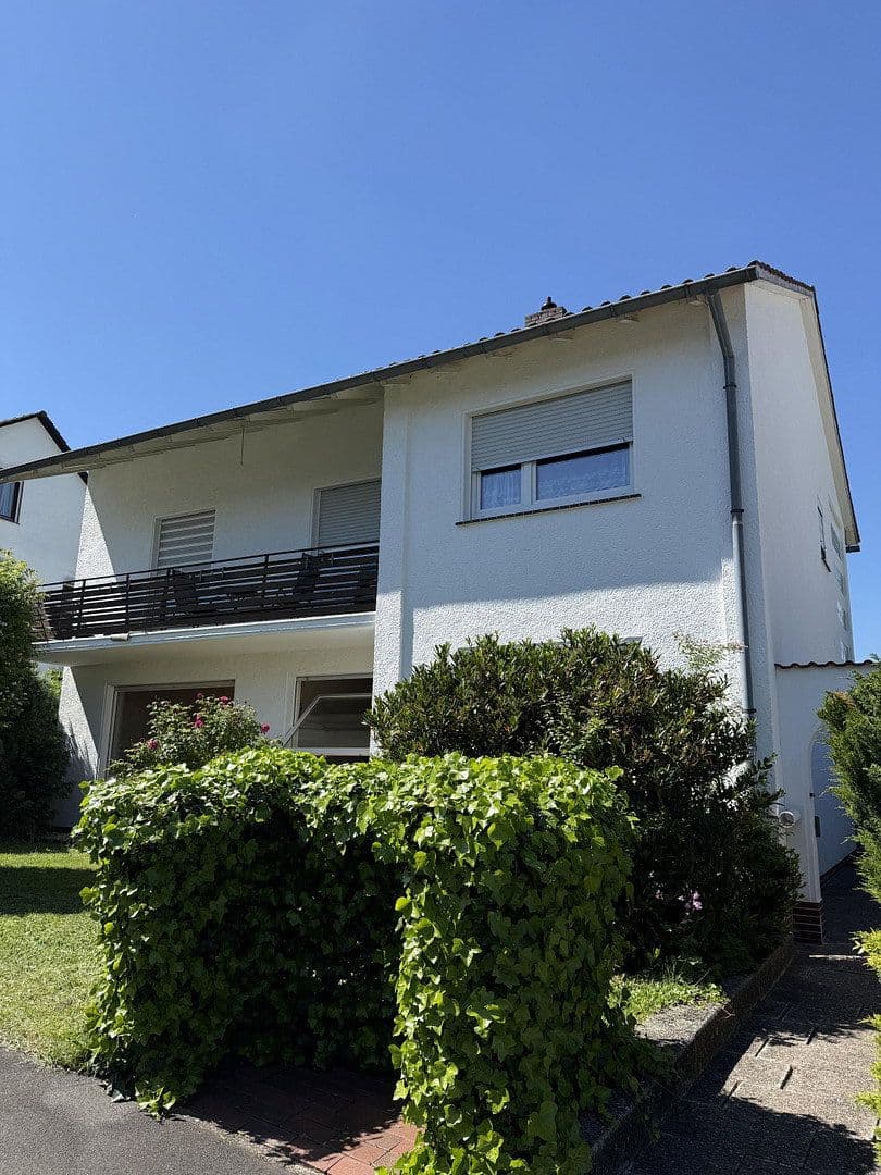 Prodej domu 156 m², pozemek 705 m², Eschwege, Hessen Prodej domu 156 m², pozemek 705 m², Eschwege, Hessen