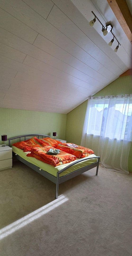 Prodej domu 260 m², pozemek 620 m², Dettenheim, Bádensko-Württembersko Prodej domu 260 m², pozemek 620 m², Dettenheim, Bádensko-Württembersko