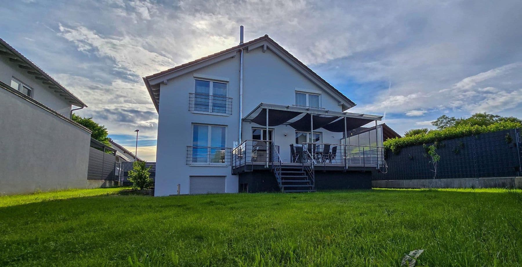 Prodej domu 260 m², pozemek 620 m², Dettenheim, Bádensko-Württembersko Prodej domu 260 m², pozemek 620 m², Dettenheim, Bádensko-Württembersko