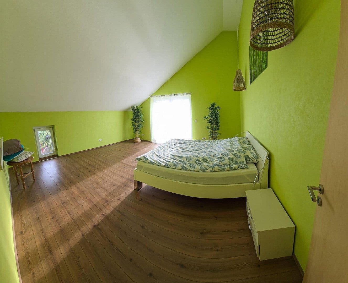 Prodej domu 260 m², pozemek 620 m², Dettenheim, Bádensko-Württembersko Prodej domu 260 m², pozemek 620 m², Dettenheim, Bádensko-Württembersko