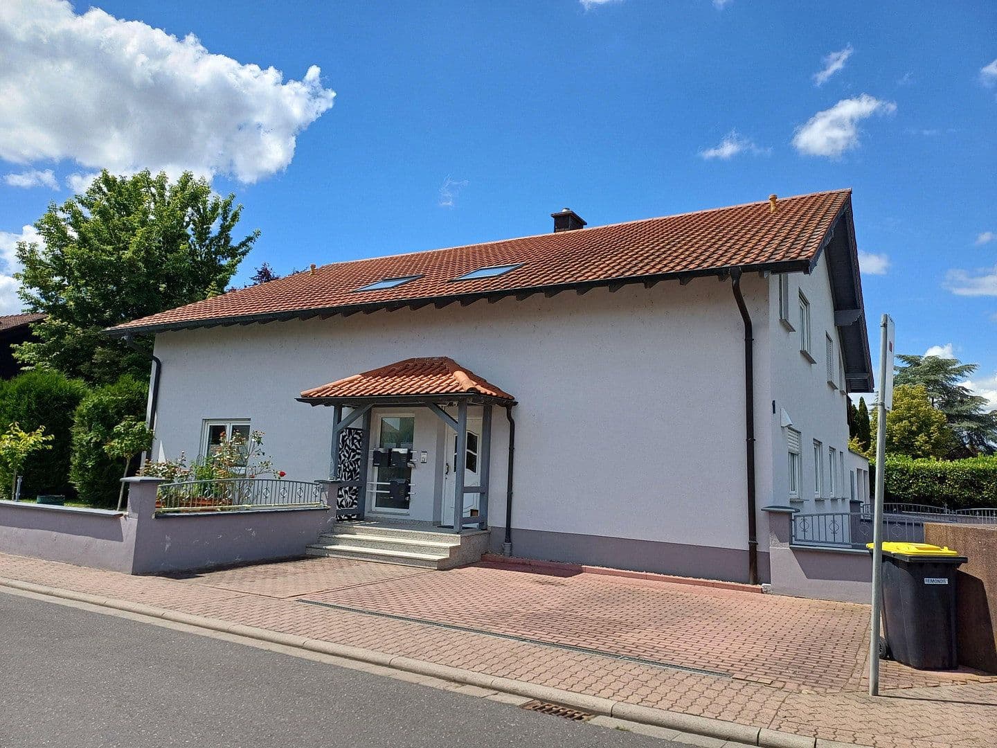 Prodej bytu 2+1 69 m², Eich, Porýní-Falc Prodej bytu 2+1 69 m², Eich, Porýní-Falc
