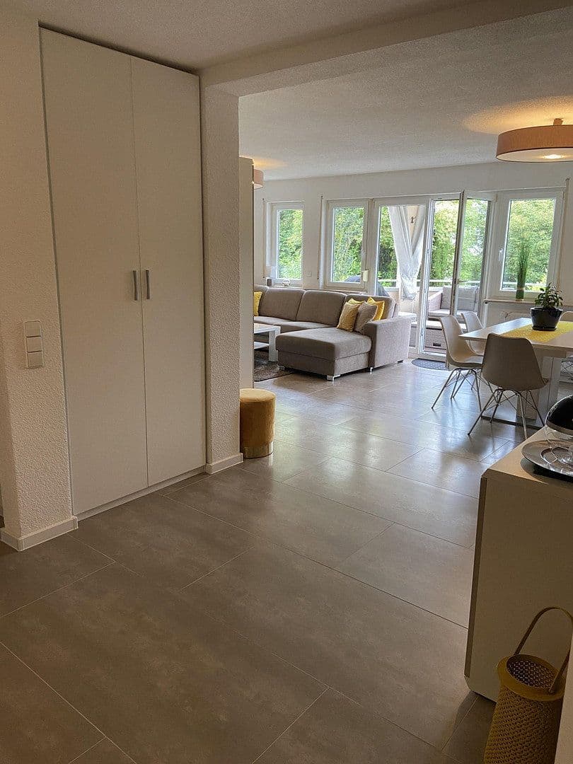 Pronájem bytu 3+kk 85 m², Schwarzwaldstraße 6, Bietigheim-Bissingen, Bádensko-Württembersko Pronájem bytu 3+kk 85 m², Schwarzwaldstraße 6, Bietigheim-Bissingen, Bádensko-Württembersko