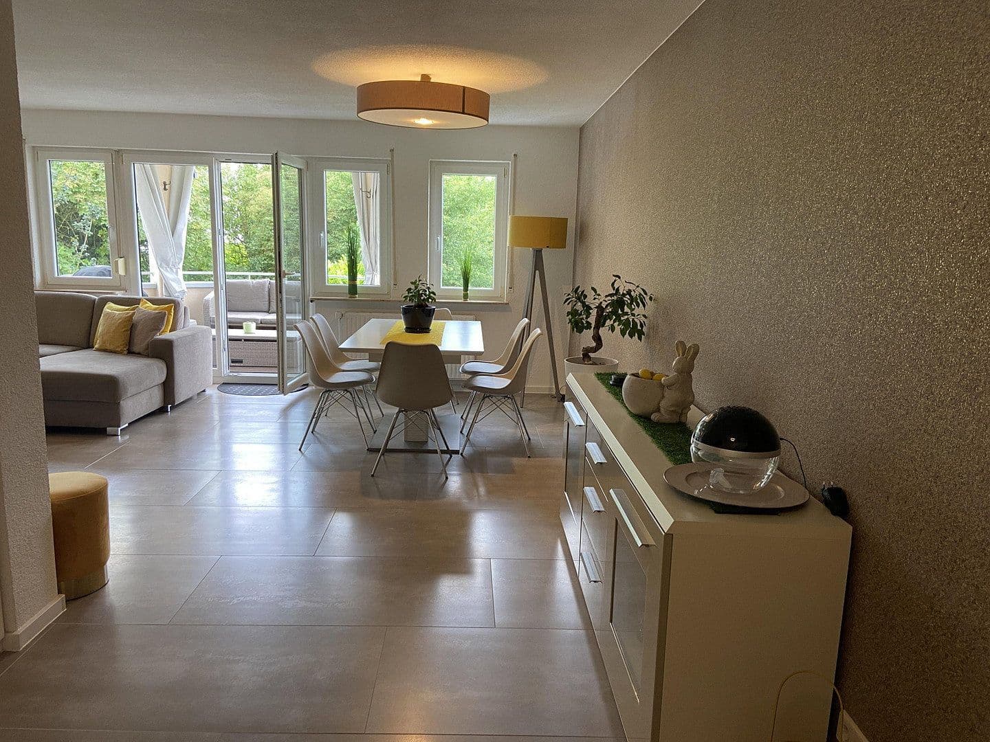 Pronájem bytu 3+kk 85 m², Schwarzwaldstraße 6, Bietigheim-Bissingen, Bádensko-Württembersko Pronájem bytu 3+kk 85 m², Schwarzwaldstraße 6, Bietigheim-Bissingen, Bádensko-Württembersko