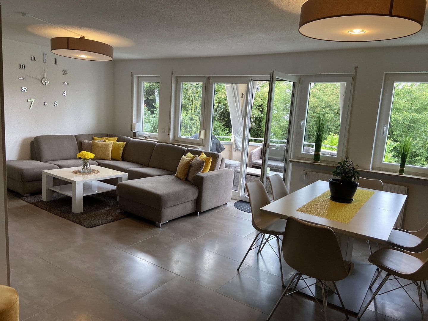 Pronájem bytu 3+kk 85 m², Schwarzwaldstraße 6, Bietigheim-Bissingen, Bádensko-Württembersko Pronájem bytu 3+kk 85 m², Schwarzwaldstraße 6, Bietigheim-Bissingen, Bádensko-Württembersko