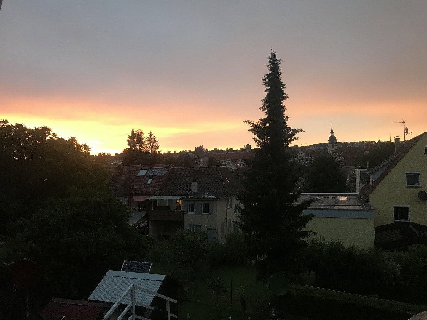 Pronájem bytu 3+kk 85 m², Schwarzwaldstraße 6, Bietigheim-Bissingen, Bádensko-Württembersko Pronájem bytu 3+kk 85 m², Schwarzwaldstraße 6, Bietigheim-Bissingen, Bádensko-Württembersko