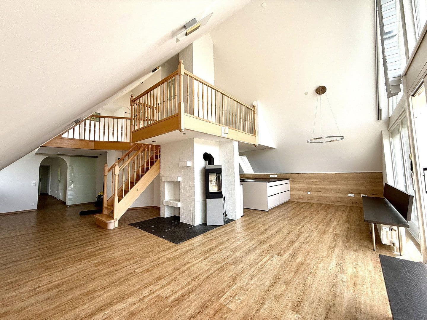 Prodej bytu 5+1 167 m², Augsburg, Bavorsko Prodej bytu 5+1 167 m², Augsburg, Bavorsko