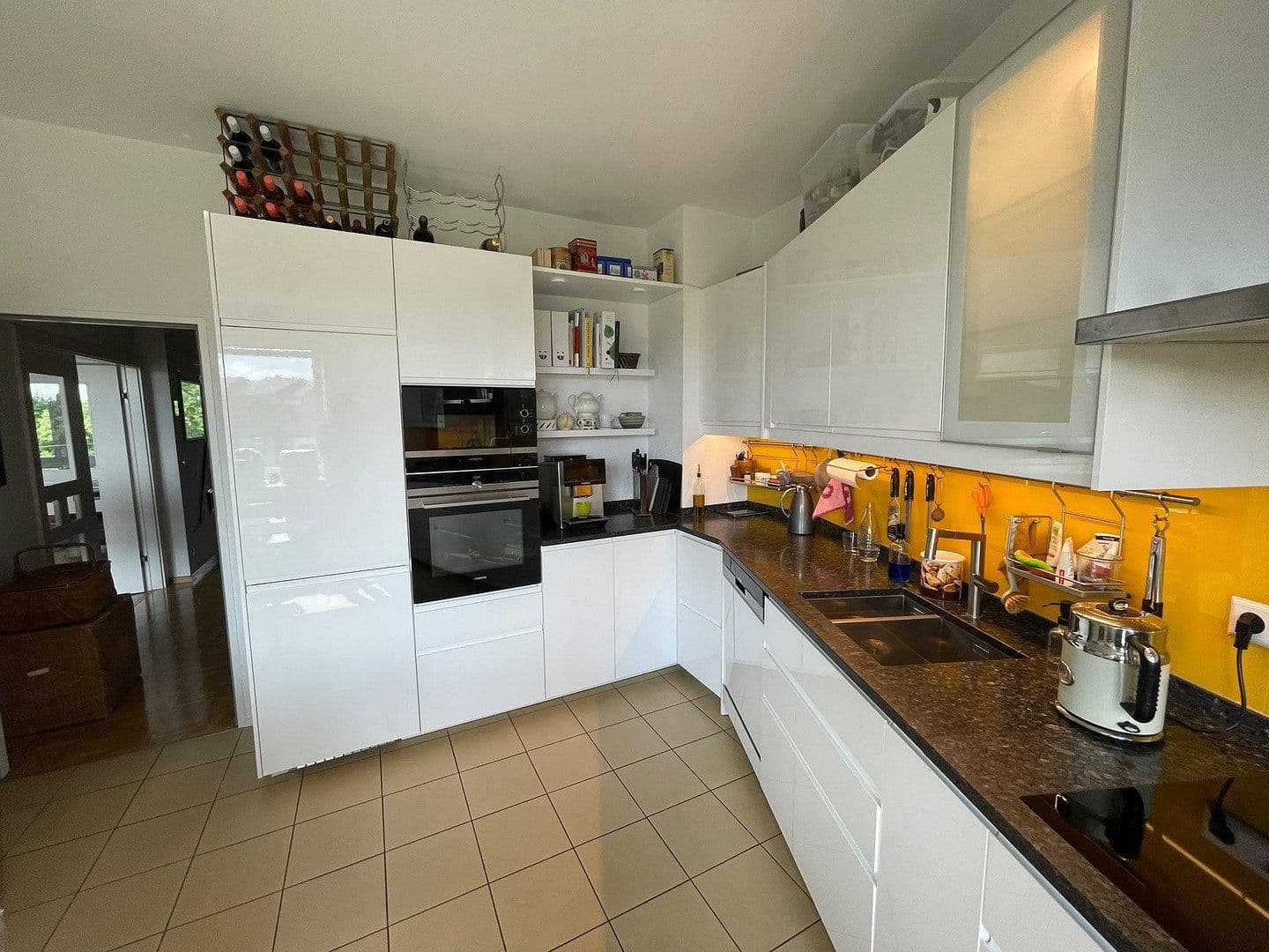 Prodej bytu 4+1 122 m², Berlin, Berlín Prodej bytu 4+1 122 m², Berlin, Berlín