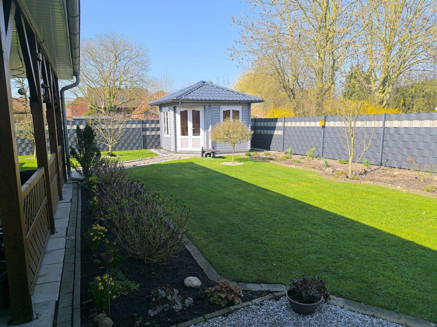 Prodej domu 160 m², pozemek 726 m², Jemgum, Dolní Sasko Prodej domu 160 m², pozemek 726 m², Jemgum, Dolní Sasko