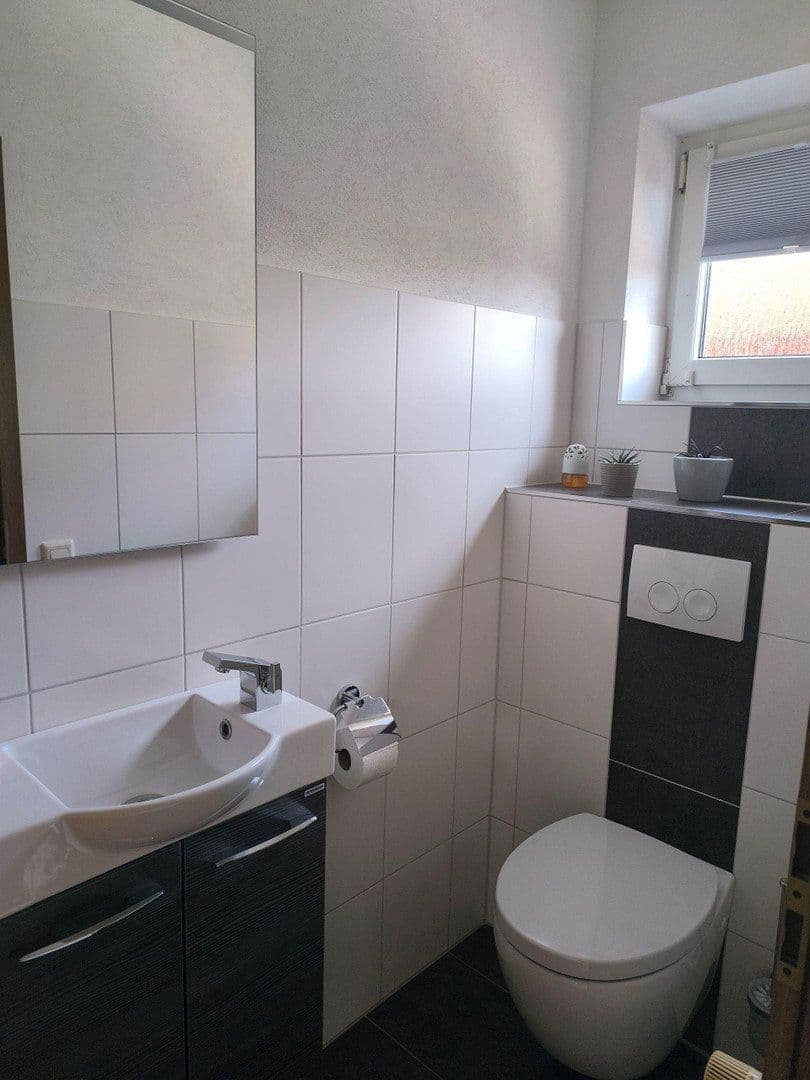 Prodej domu 160 m², pozemek 726 m², Jemgum, Dolní Sasko Prodej domu 160 m², pozemek 726 m², Jemgum, Dolní Sasko