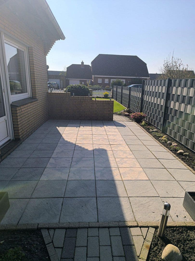 Prodej domu 160 m², pozemek 726 m², Jemgum, Dolní Sasko Prodej domu 160 m², pozemek 726 m², Jemgum, Dolní Sasko