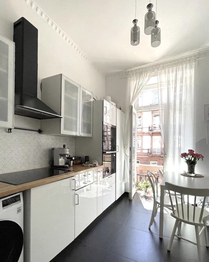 Prodej bytu 3+1 70 m², Glauburgstrasse 00, Frankfurt, Hessen Prodej bytu 3+1 70 m², Glauburgstrasse 00, Frankfurt, Hessen