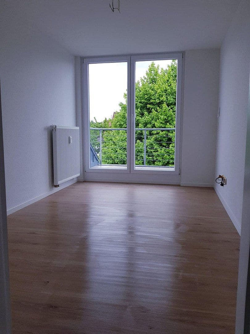 Pronájem bytu 3+kk 95 m², Egerländer Str. 23, Schwäbisch Gmünd, Bádensko-Württembersko Pronájem bytu 3+kk 95 m², Egerländer Str. 23, Schwäbisch Gmünd, Bádensko-Württembersko