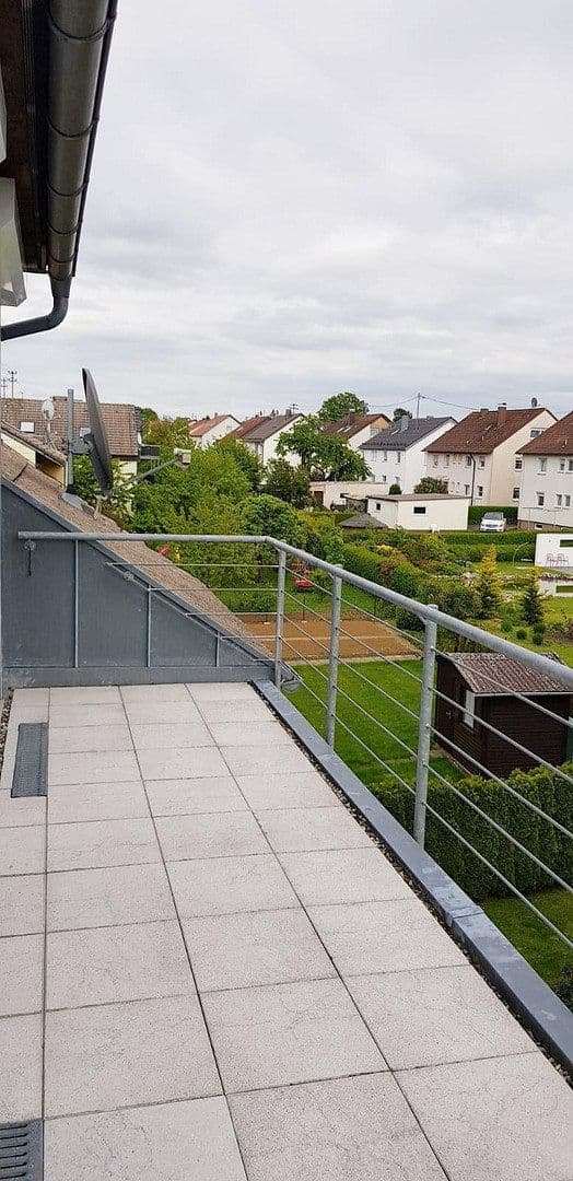 Pronájem bytu 3+kk 95 m², Egerländer Str. 23, Schwäbisch Gmünd, Bádensko-Württembersko Pronájem bytu 3+kk 95 m², Egerländer Str. 23, Schwäbisch Gmünd, Bádensko-Württembersko