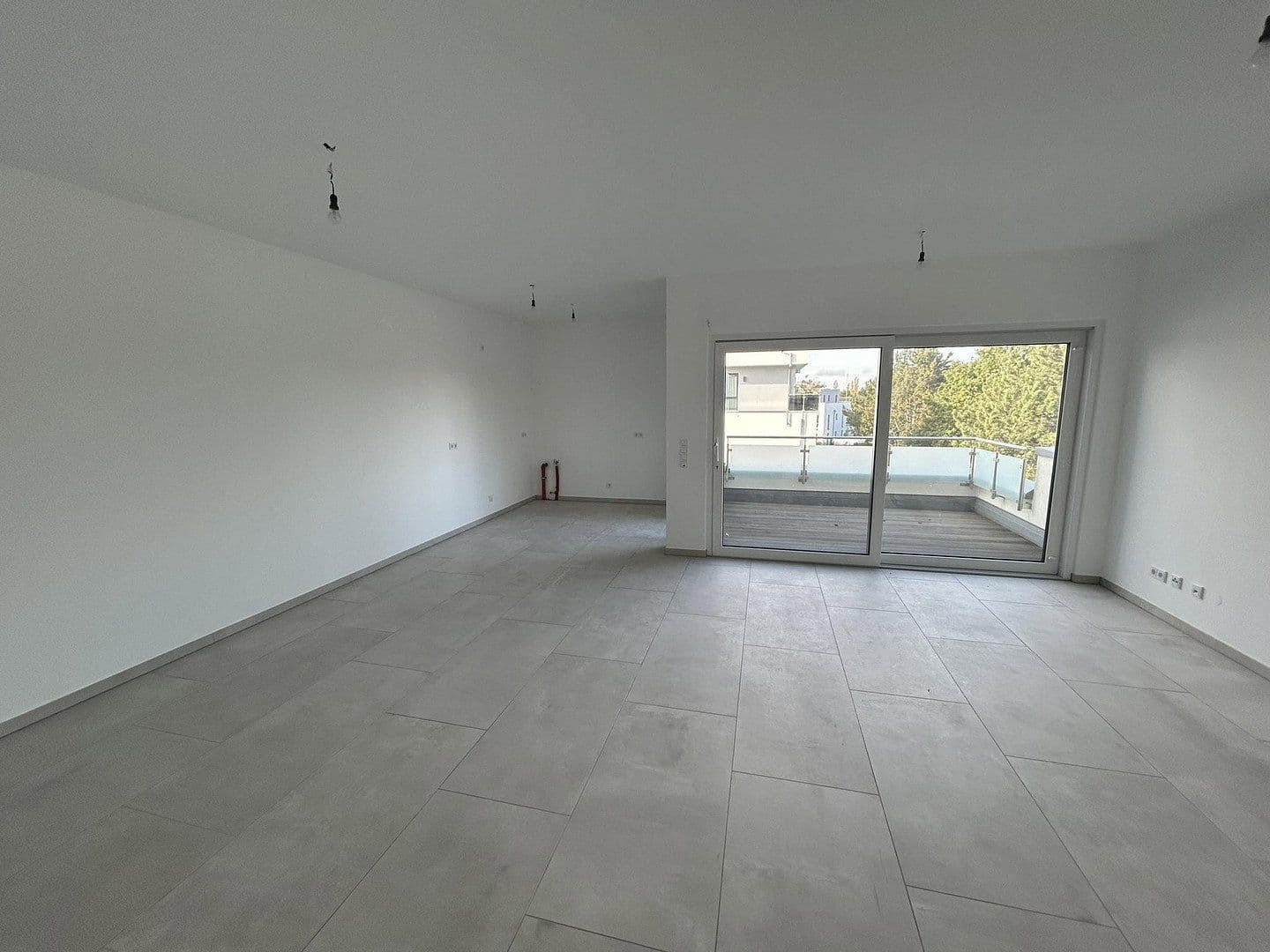 Prodej bytu 3+1 107 m², weiße Erde 4, Euskirchen, Severní Porýní-Vestfálsko Prodej bytu 3+1 107 m², weiße Erde 4, Euskirchen, Severní Porýní-Vestfálsko