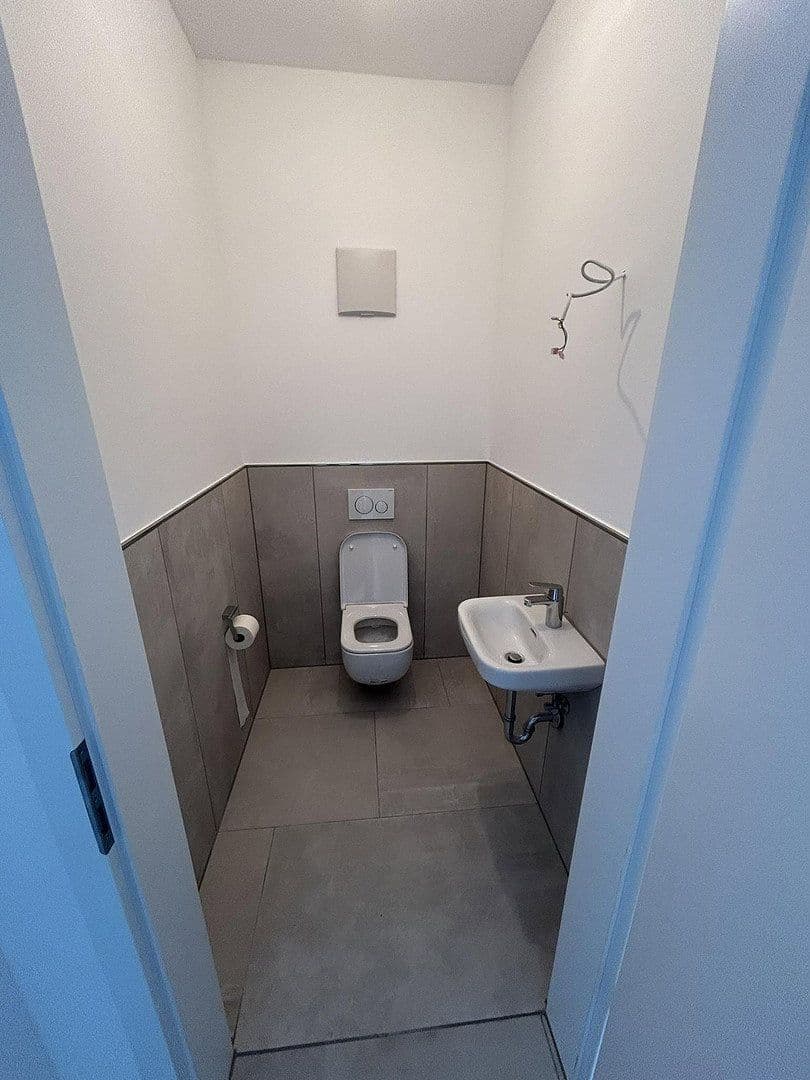 Prodej bytu 3+1 107 m², weiße Erde 4, Euskirchen, Severní Porýní-Vestfálsko Prodej bytu 3+1 107 m², weiße Erde 4, Euskirchen, Severní Porýní-Vestfálsko
