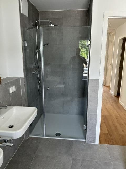 Pronájem domu 189 m², pozemek 199 m², Rheydter Straße 176 a, Korschenbroich, Severní Porýní-Vestfálsko Pronájem domu 189 m², pozemek 199 m², Rheydter Straße 176 a, Korschenbroich, Severní Porýní-Vestfálsko