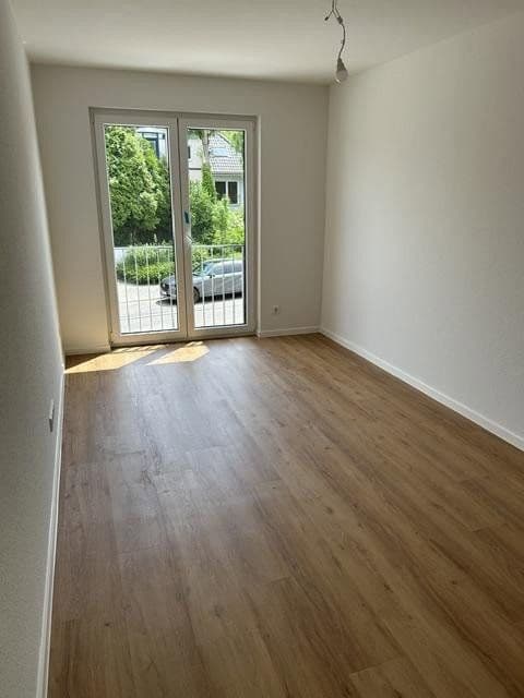 Pronájem domu 189 m², pozemek 199 m², Rheydter Straße 176 a, Korschenbroich, Severní Porýní-Vestfálsko Pronájem domu 189 m², pozemek 199 m², Rheydter Straße 176 a, Korschenbroich, Severní Porýní-Vestfálsko
