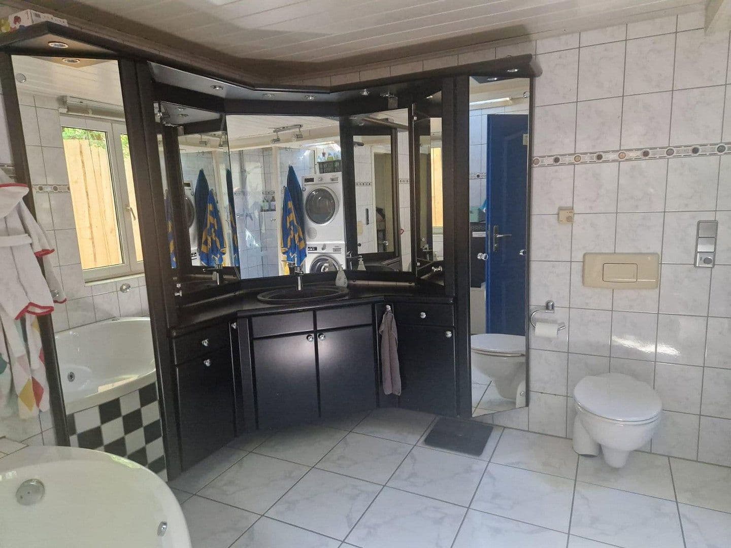 Prodej domu 200 m², pozemek 634 m², Heilbronn, Bádensko-Württembersko Prodej domu 200 m², pozemek 634 m², Heilbronn, Bádensko-Württembersko
