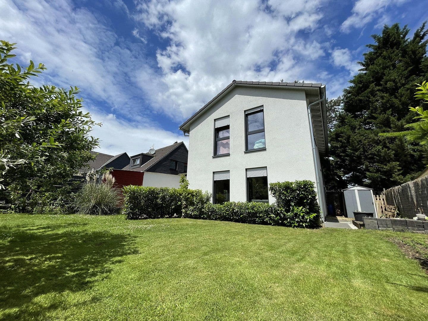 Prodej domu 110 m², pozemek 342 m², Sankt Augustin, Severní Porýní-Vestfálsko Prodej domu 110 m², pozemek 342 m², Sankt Augustin, Severní Porýní-Vestfálsko