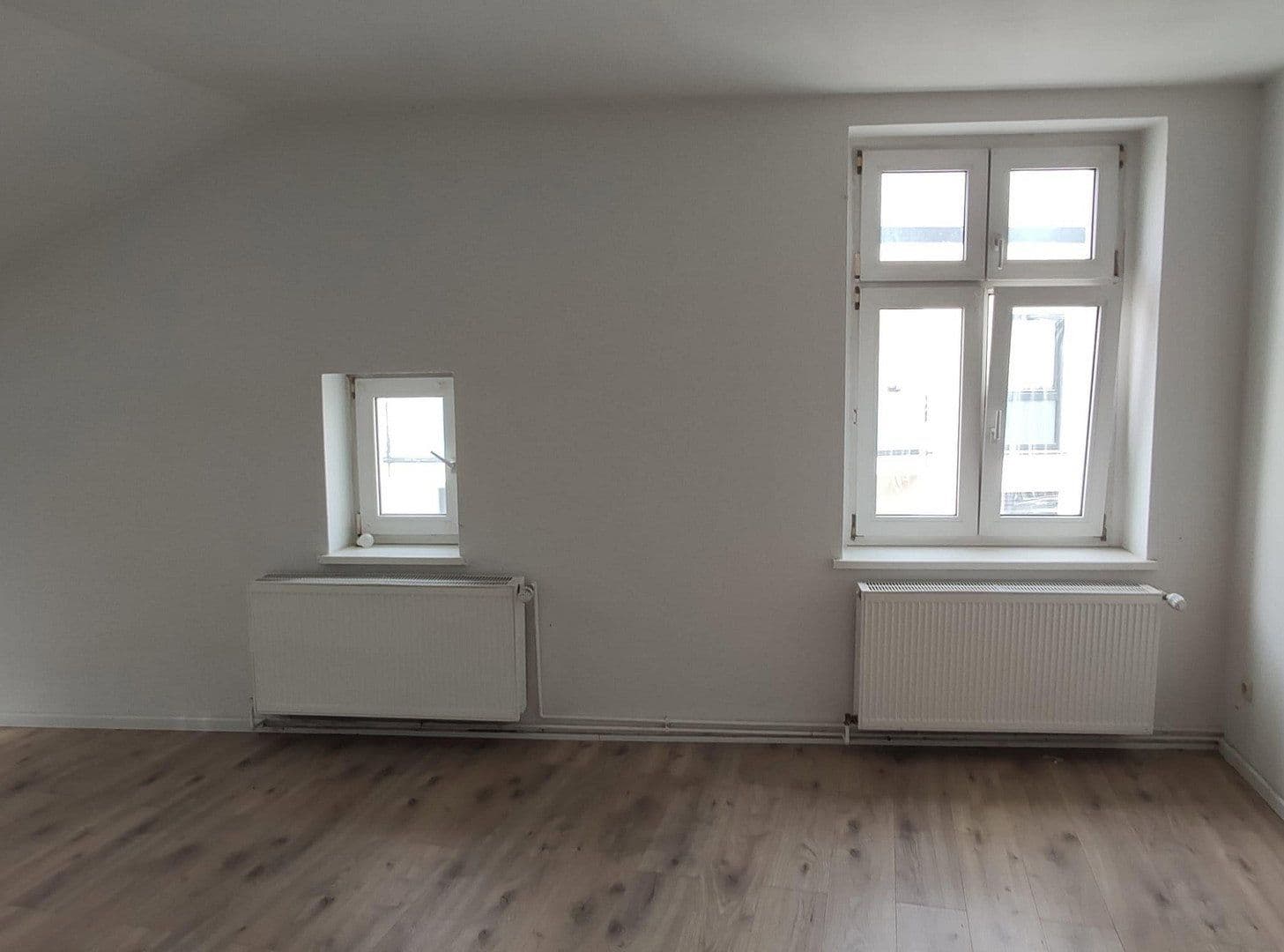 Pronájem bytu 2+1 64 m², Bergstraße 21, Fürstenwalde nad Sprévou, Braniborsko Pronájem bytu 2+1 64 m², Bergstraße 21, Fürstenwalde nad Sprévou, Braniborsko